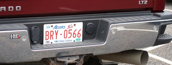 image of pickup with alberta licence plate