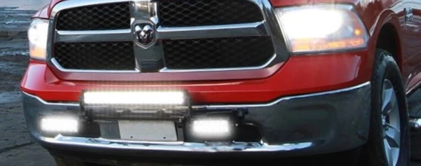 image of high beam supplemental light bar