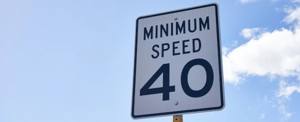 image of minimum speed limit sign