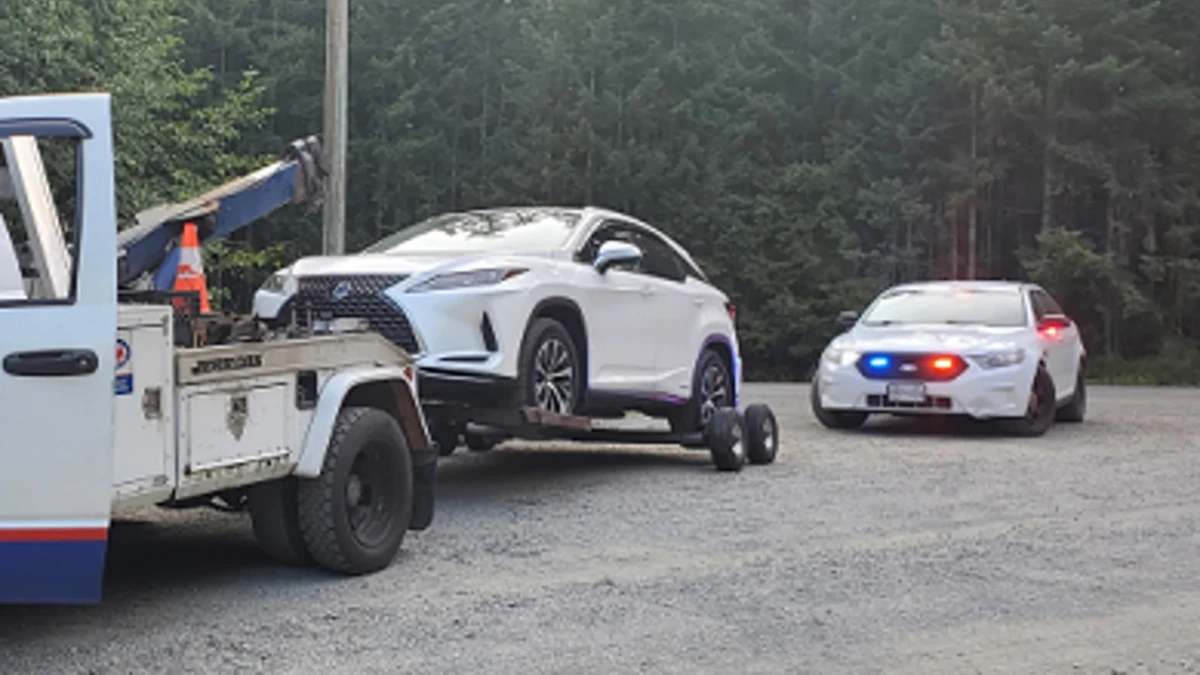 Police officer arranging the impoundment of a vehicle after an excessive speeding offence in British Columbia